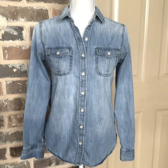 3/$20 Mossimo Supply Co Western Denim Button Down Shirt Tab Pockets Med Wash - Picture 2 of 11